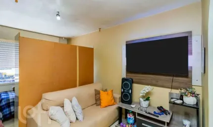 Apartamento com 1 quarto à venda na Rua Doutor Romaguera da Cunha Correa, 35, Passo das Pedras, Porto Alegre, 41 m2 por R$ 150.000