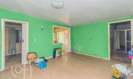 Casa com 3 quartos à venda na Rua Vicente Ferreira Gomes, 102, Sarandi, Porto Alegre, 142 m2 por R$ 285.000