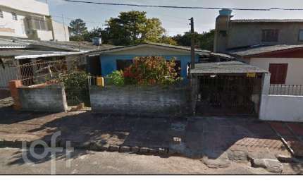 Casa com 4 quartos à venda na Rua Espir Rivaldo, 60, Morro Santana, Porto Alegre, 70 m2 por R$ 160.000