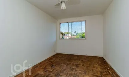 Apartamento com 2 quartos à venda na Rua Professor Álvaro Barcellos Ferreira, 745, Rubem Berta, Porto Alegre, 57 m2 por R$ 180.000