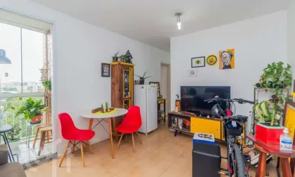 Apartamento com 3 quartos à venda na Rua Doutor Campos Velho, 1756, Nonoai, Porto Alegre, 63 m2 por R$ 320.000