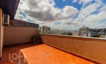 Apartamento com 2 quartos à venda na rua itapitocaí, 60, cristal, porto alegre, 121 m2 por r$ 650.000