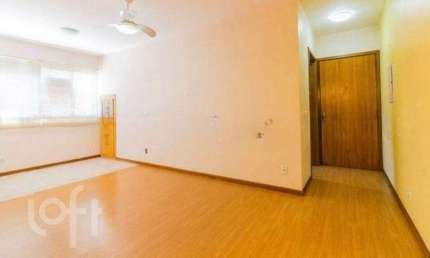 Apartamento com 3 quartos à venda na Rua Porto Calvo, 132, Ipanema, Porto Alegre, 69 m2 por R$ 369.000