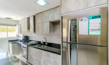 Apartamento com 3 quartos à venda na Rua Dário Totta, 215, Teresópolis, Porto Alegre, 74 m2 por R$ 530.000