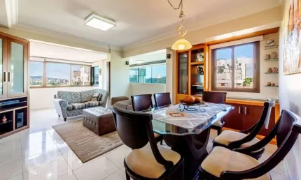 Apartamento com 3 quartos à venda na Rua Guararapes, 455, Petrópolis, Porto Alegre, 124 m2 por R$ 1.500.000