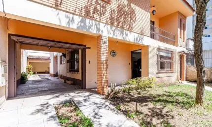 Casa com 6 quartos à venda na Rua Veríssimo Rosa, 801, Jardim Botânico, Porto Alegre, 396 m2 por R$ 1.300.000