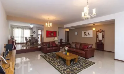 Casa com 5 quartos à venda na Rua Professora Lucy Maria Soares Santos, 118, Jardim Itu Sabará, Porto Alegre, 389 m2 por R$ 1.216.000
