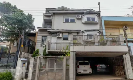 Casa com 4 quartos à venda na Bortolo Barbieri, 67, Jardim São Pedro, Porto Alegre, 400 m2 por R$ 1.700.000