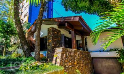 Casa com 3 quartos à venda na Rua Cônego Viana, 215, Rio Branco, Porto Alegre, 368 m2 por R$ 2.802.500