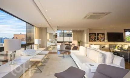Apartamento com 4 quartos à venda na Rua Coronel Joaquim Pedro Salgado, 145, Rio Branco, Porto Alegre, 275 m2 por R$ 2.680.000