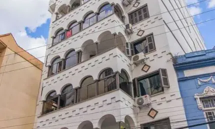 Apartamento com 3 quartos à venda na Rua Sarmento Leite, 950, Cidade Baixa, Porto Alegre, 90 m2 por R$ 520.000