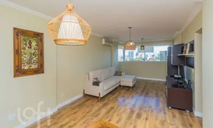 Apartamento com 3 quartos à venda na Rua Veríssimo Rosa, 757, Jardim Botânico, Porto Alegre, 101 m2 por R$ 780.000