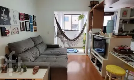 Apartamento com 2 quartos à venda na rua itapitocaí, 60, cristal, porto alegre, 59 m2 por r$ 449.800