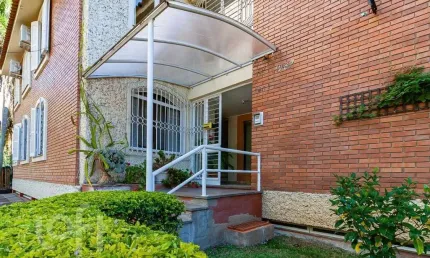 Apartamento com 2 quartos à venda na rua curupaiti, 1287, cristal, porto alegre, 77 m2 por r$ 398.800