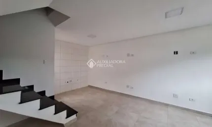 Casa com 2 quartos à venda na Rua Genebra, 38, Parque Novo Oratório, Santo André, 90 m2 por R$ 440.000