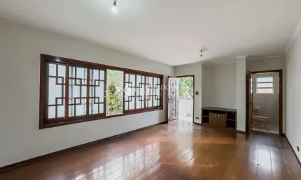 Casa com 5 quartos à venda na Avenida Jardim Zoológico, 114, Jardim São Caetano, São Caetano do Sul, 245 m2 por R$ 1.880.000