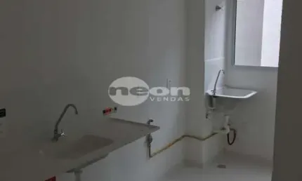 Apartamento com 2 quartos à venda na Avenida Marginal, 2372, Vila Cristália, São Paulo, 42 m2 por R$ 215.000