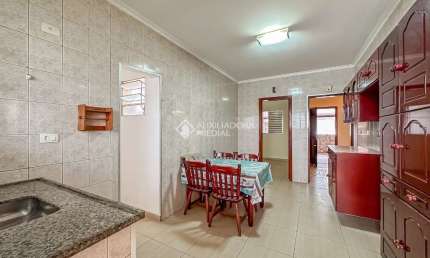 Casa em condomínio fechado com 5 quartos à venda na Rua Augusto dos Anjos, 11, Montanhão, São Bernardo do Campo, 279 m2 por R$ 451.000