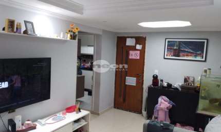 Apartamento com 1 quarto à venda na Estrada Samuel Aizemberg, 82, Alves Dias, São Bernardo do Campo, 50 m2 por R$ 240.000