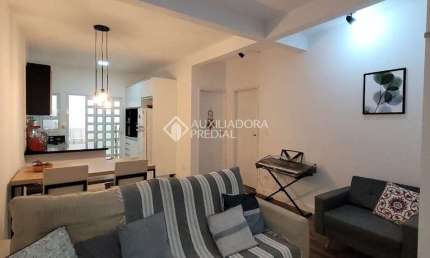 Casa em condomínio fechado com 3 quartos à venda na Rua Carlos Lacerda, 106, Santa Terezinha, São Bernardo do Campo, 150 m2 por R$ 715.000