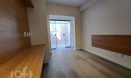 Apartamento com 1 quarto à venda na rua luís mazzarolo, 197, saúde, são paulo, 25 m2 por r$ 290.000