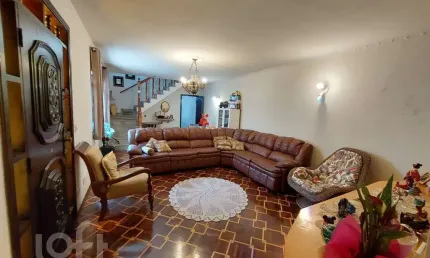 Casa com 4 quartos à venda na Rua Atucuri, 419, Carrão, São Paulo, 290 m2 por R$ 850.000