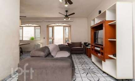 Casa com 5 quartos à venda na Rua Pires de Campos, 289, Mooca, São Paulo, 200 m2 por R$ 1.100.000