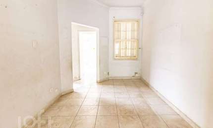 Casa com 3 quartos à venda na Rua Araribóia, 65, Mooca, São Paulo, 178 m2 por R$ 799.000