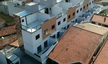 Casa em condomínio fechado com 2 quartos à venda na Rua Atalaia, 216, Parque Industriário, Santo André, 100 m2 por R$ 531.915