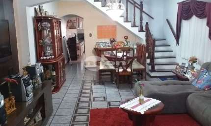 Casa em condomínio fechado com 4 quartos à venda na Rua Rogério Giorgi, 658, Parque Marajoara, Santo André, 313 m2 por R$ 851.063