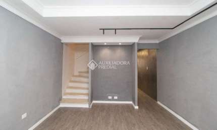 Casa com 2 quartos para alugar na Avenida Gilda, 208, Vila Gilda, Santo André, 140 m2 por R$ 4.400