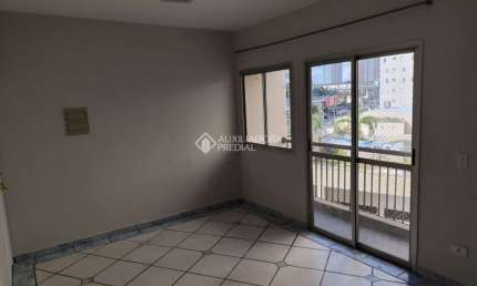 Apartamento com 3 quartos para alugar na Avenida Dom Jaime de Barros Câmara, 825, Planalto, São Bernardo do Campo, 66 m2 por R$ 1.950