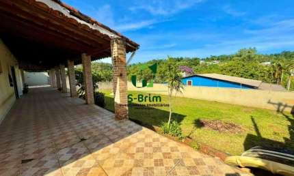 Casa Térrea com 3 Suítes à Venda – Bairro do Rosário, Atibaia/SP