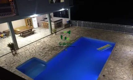 Casa com área de lazer completa à venda – atibaia.  ideal para moradia ou lazer em meio à natureza.