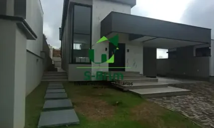 Casa de alto padrão à venda – localização privilegiada em atibaia
