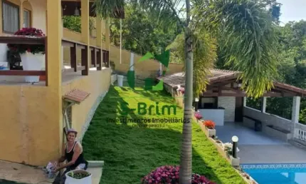Oportunidade Única! Chácara Completa em Mairiporã – Espaço, Lazer e Natureza