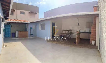 Casa espaçosa com ótima localização no Bairro Cidade Nova, Indaiatuba - SP