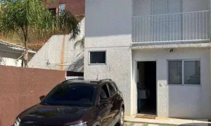 Casa em Condomínio com 2 dormitórios à venda por R$ 330.000 - Vila Colorado - Suzano/SP