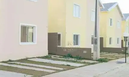 Casa em Condomínio com 3 dormitórios à venda, 84 m² por R$ 678.000 - Jardim Carlos Cooper - Suzano/SP