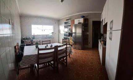 Casa com 4 quartos à venda na Rua João Mendes, Vila São Sebastião, Mogi das Cruzes