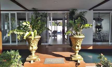 Vendo Linda Casa em Vilas do Atlântico. R$ 2.500.000,00