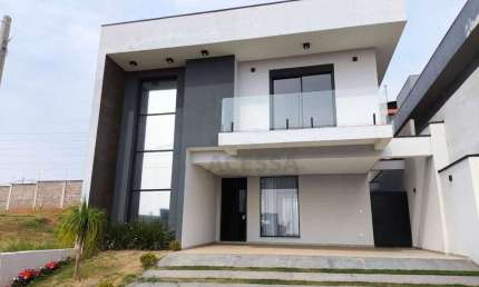 Casa com 3 dormitórios à venda, 187 m² por R$ 990.000,00 - Central Parque - Botucatu/SP