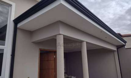 Casa com 3 dormitórios à venda por R$ 720.000,00 - Jardim Itamarati - Botucatu/SP