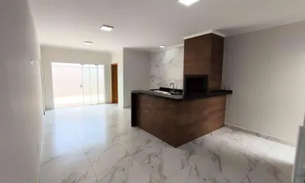 Casa com 3 dormitórios à venda, 157 m² por R$ 680.000,00 - Residencial Livia - Botucatu/SP