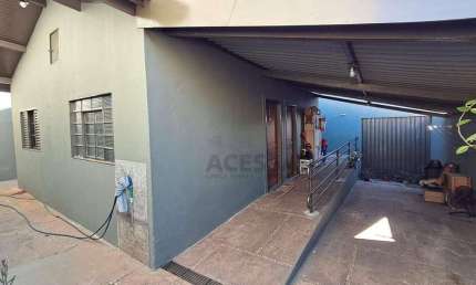 Casa com 2 dormitórios à venda, 70 m² por R$ 260.000,00 - Vila São Lúcio - Botucatu/SP