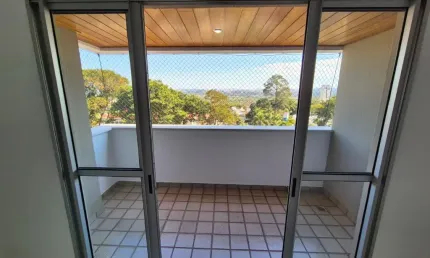 APARTAMENTO DISPONÍVEL PARA LOCAÇÃO NO EDIFÍCIO SAN MARINO POR $4.500 - 124 m² - Jardim das Colinas - São José dos Campos/SP