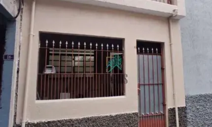 Sobrado bem distribuída, são 85m² com 2 dormitórios, à venda por R$ 145.000 - Canhema, Diadema/SP