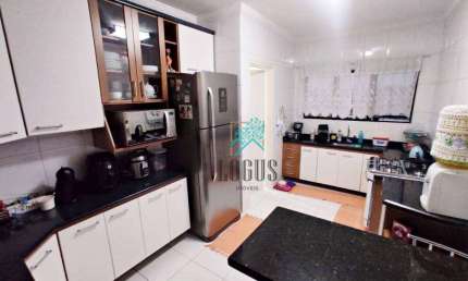 Apartamento bem distribuído com 94m² composto por 3 dormitórios com armários 1 suíte, a venda por R$ 650.000 - Vila Caminho do Mar, SBC/SP