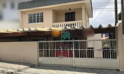 Sobrado com 3 dormitórios à venda, 236 m² por R$ 890.000,00 - Jordanópolis - São Bernardo do Campo/SP