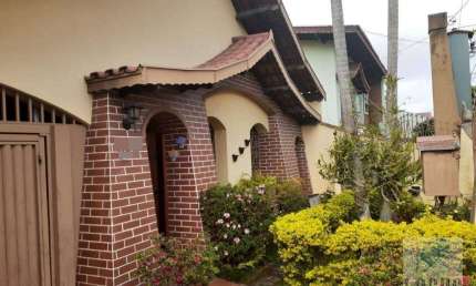 Casa com 3 dormitórios à venda, 258 m² por R$ 850.000,00 - Campestre - Santo André/SP